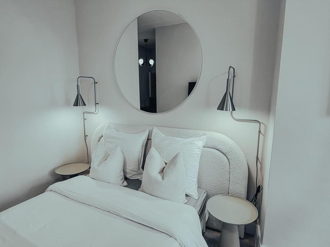 Suite Onega Лион Экстерьер фото